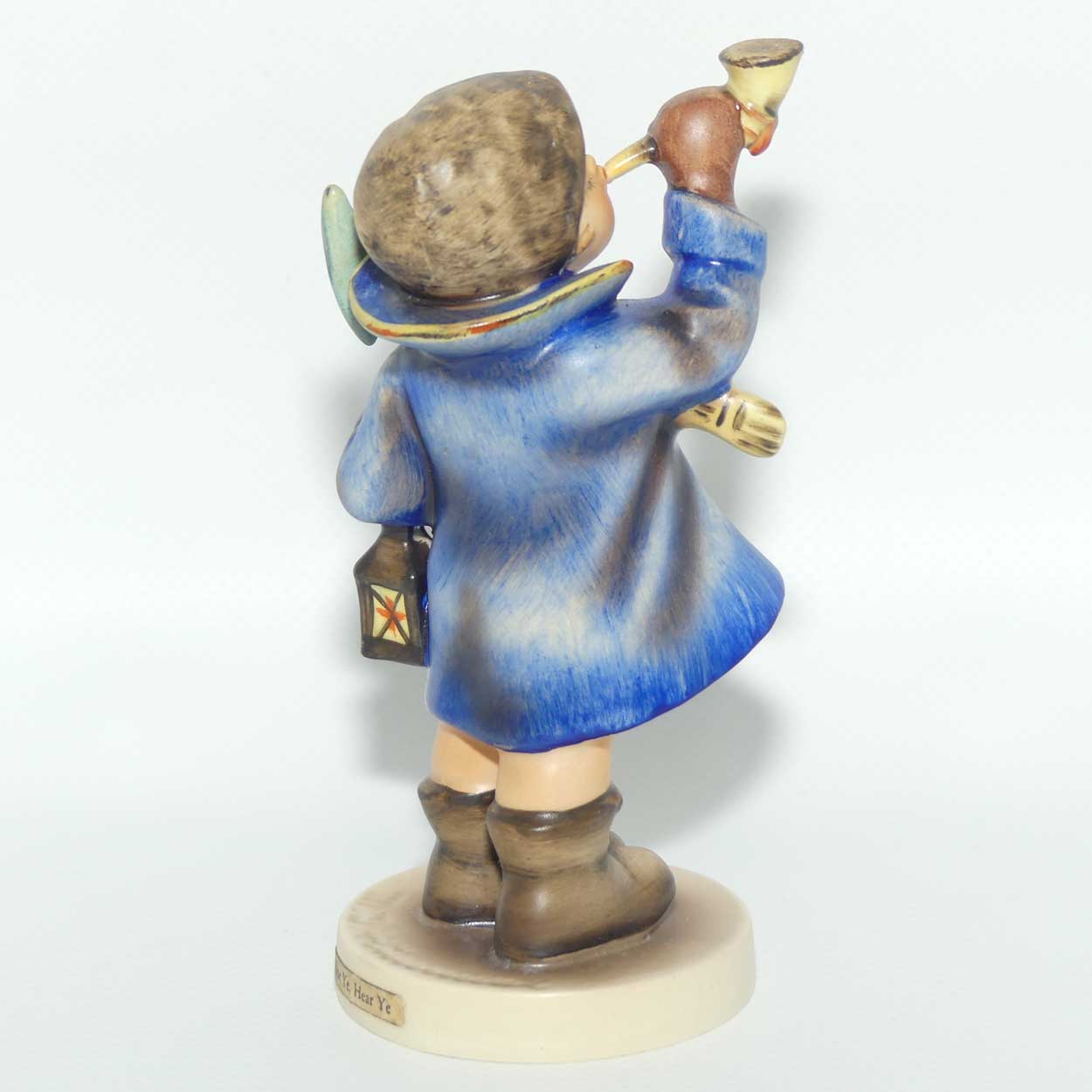 HUM0015/0 MI Hummel figure Hear Ye, Hear Ye | TMK3