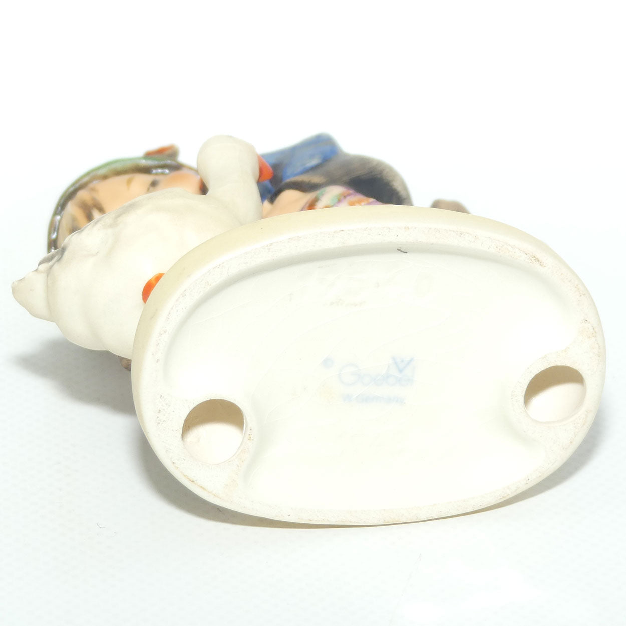 HUM0195/2/0 MI Hummel figure Barnyard Hero | TMK5