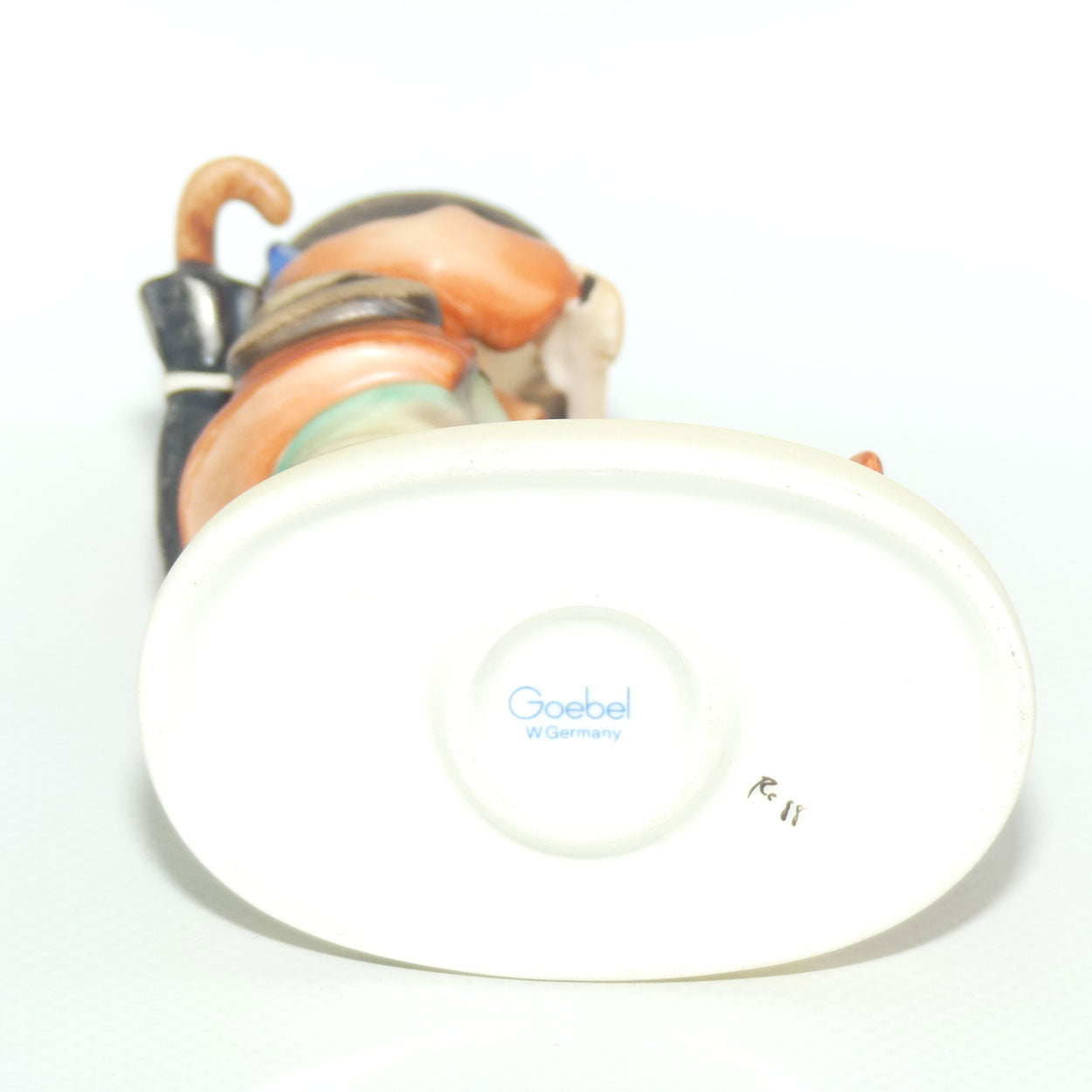 HUM0001 MI Hummel figure Puppy Love | TMK6