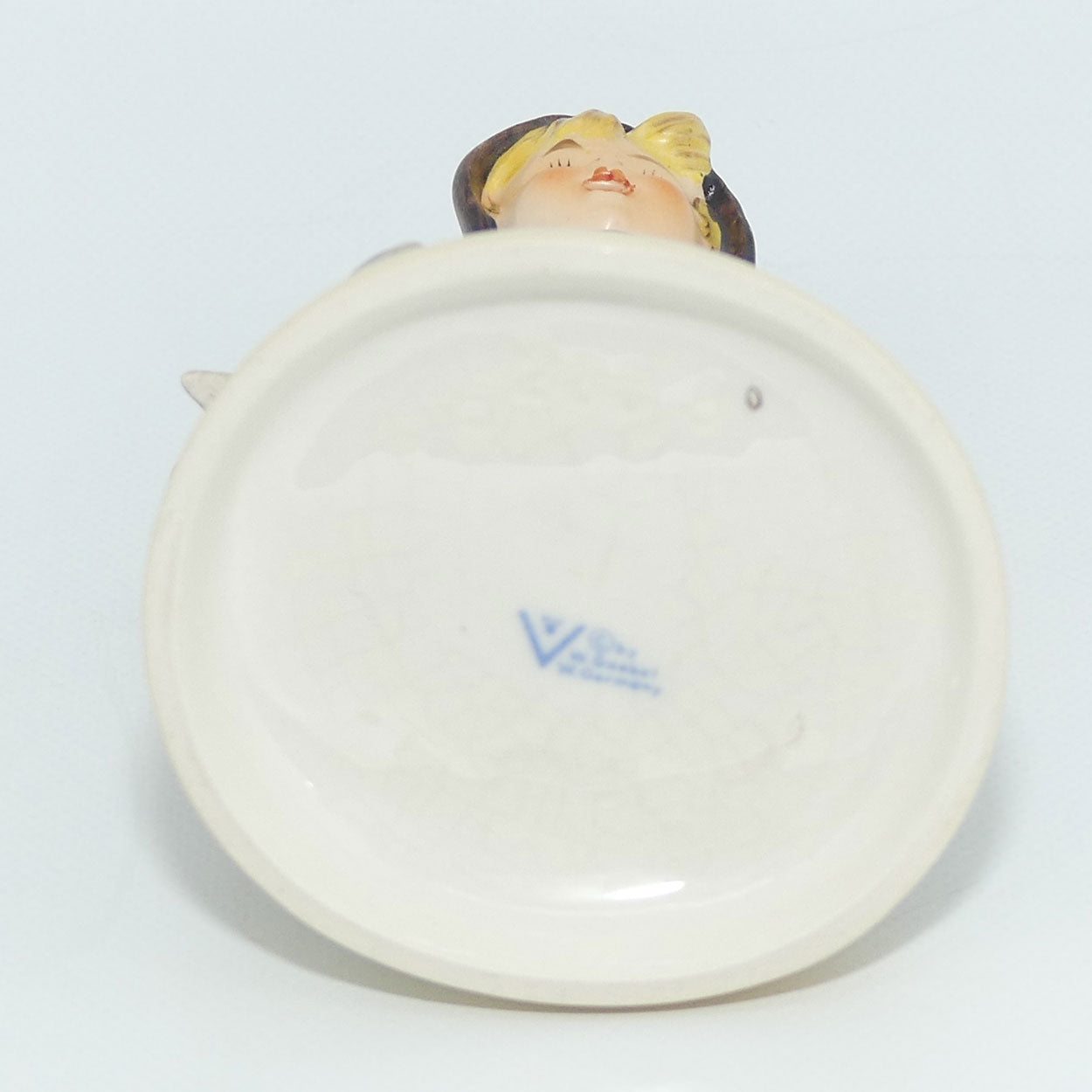 hum200-mi-hummel-figure-little-goat-herder-tmk4