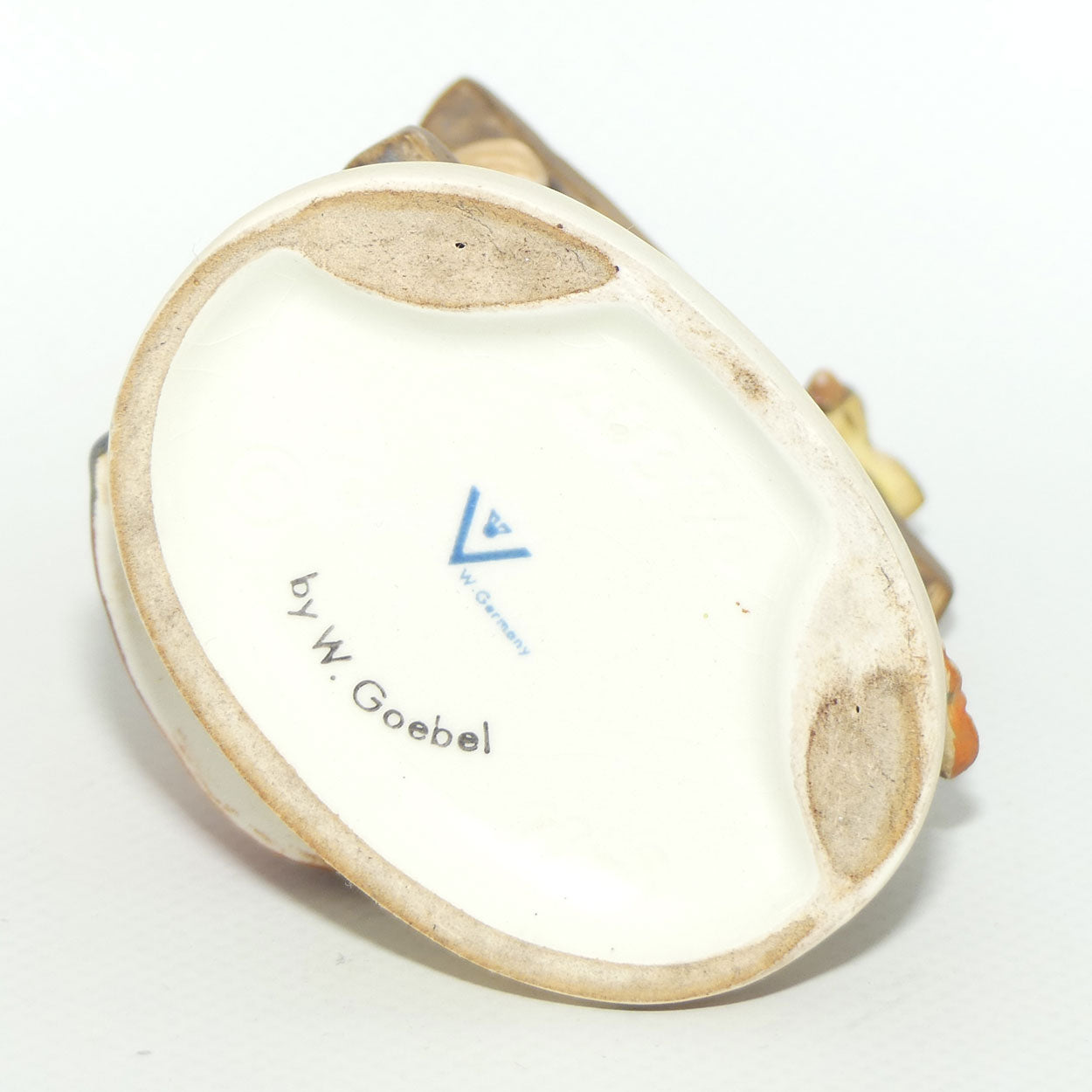 HUM0203/2/0 MI Hummel figure Signs of Spring TMK3