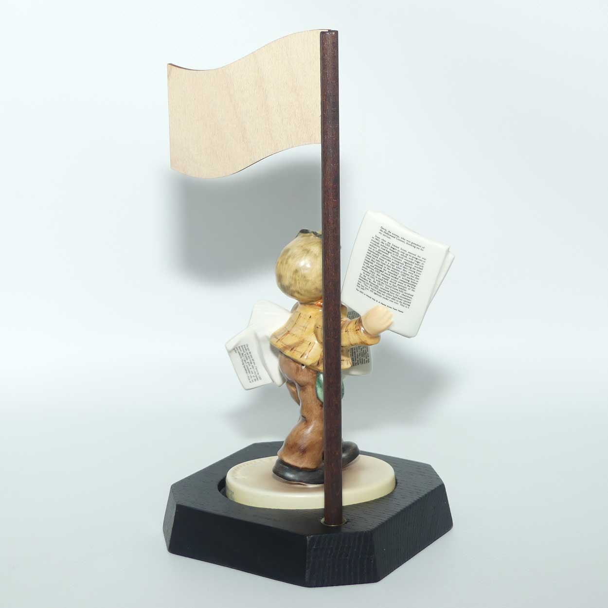 HUM2113 MI Hummel figure Extra, Extra | 1941 - 2001 USO Special Edition | We Deliver America | Boxed