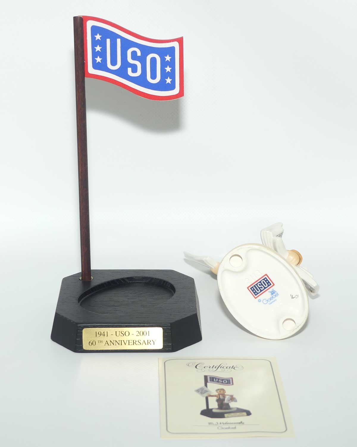 HUM2113 MI Hummel figure Extra, Extra | 1941 - 2001 USO Special Edition | We Deliver America | Boxed
