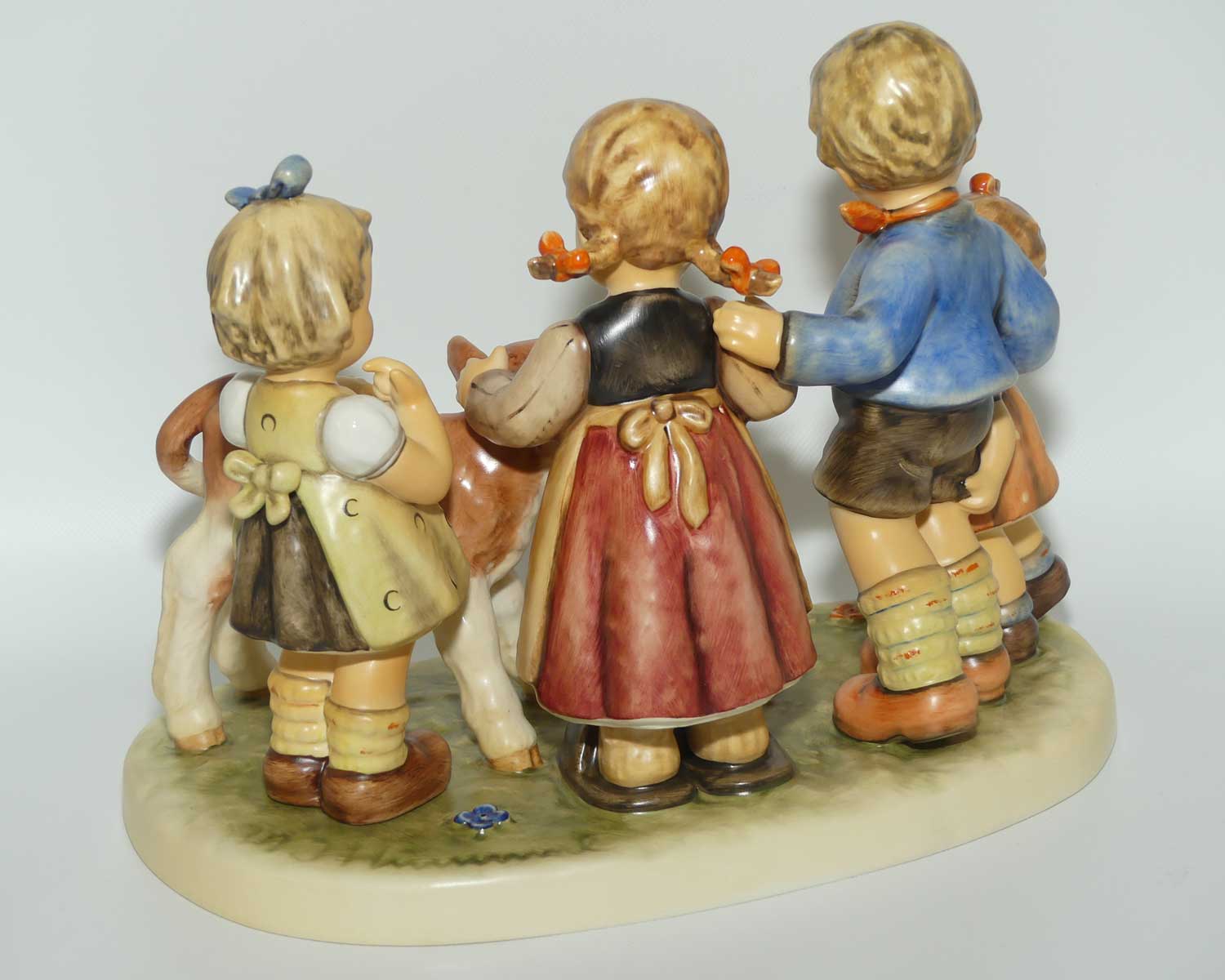 HUM2165 MI Hummel figure Farm Days | TMK8 | Limited Edition of 5000 | boxed