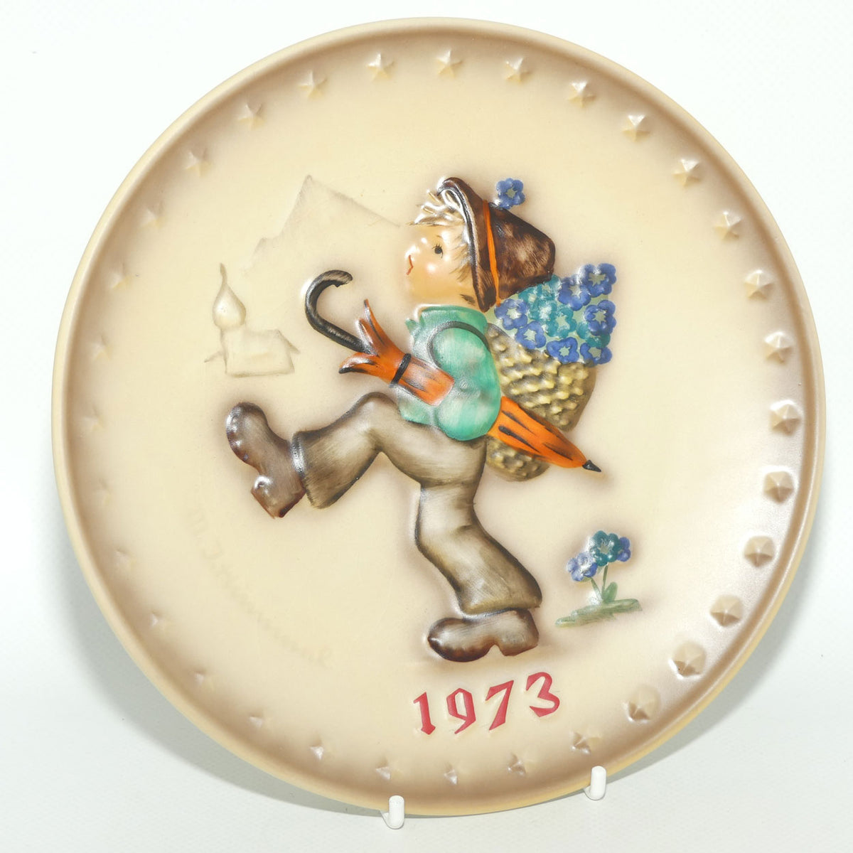 HUM0266 MI Hummel Annual Plate 1973 | Globe Trotter | Boxed