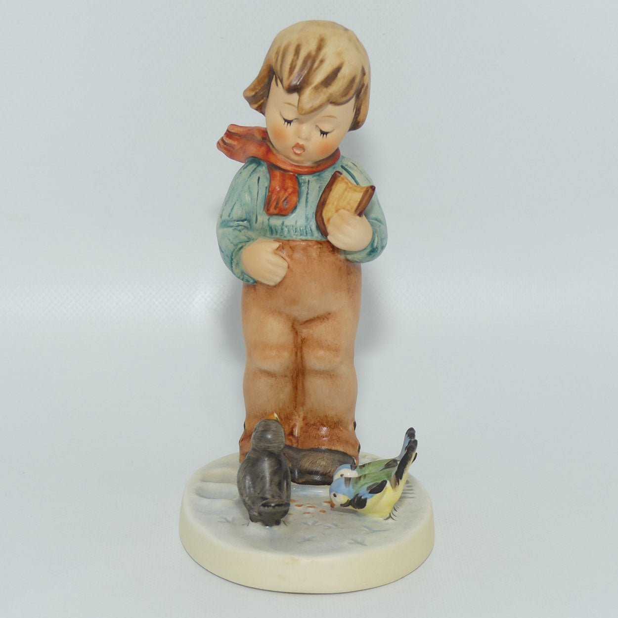 HUM0300 MI Hummel figure Bird Watcher | TMK6