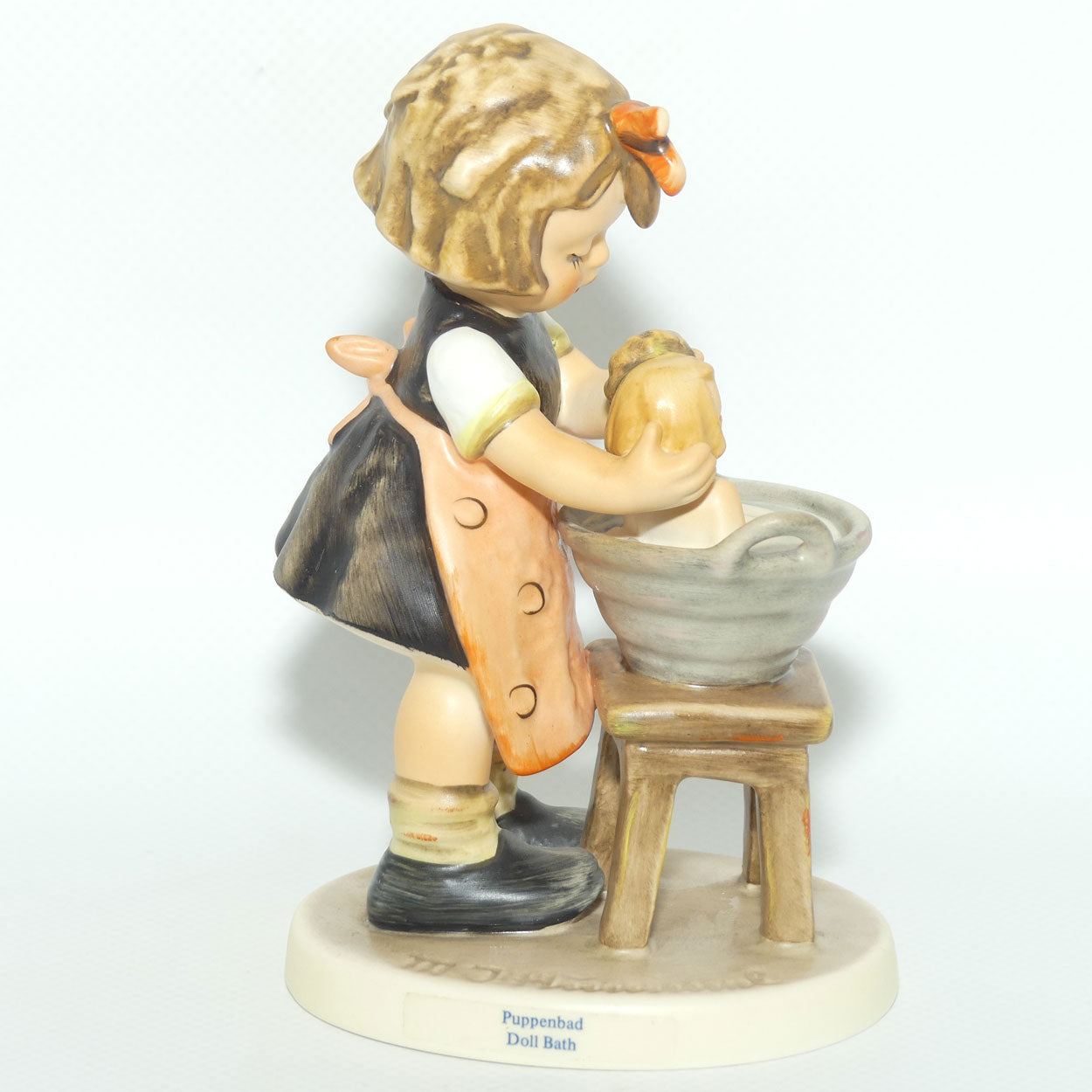 HUM0319 MI Hummel figure Doll Bath | TMK7 | boxed