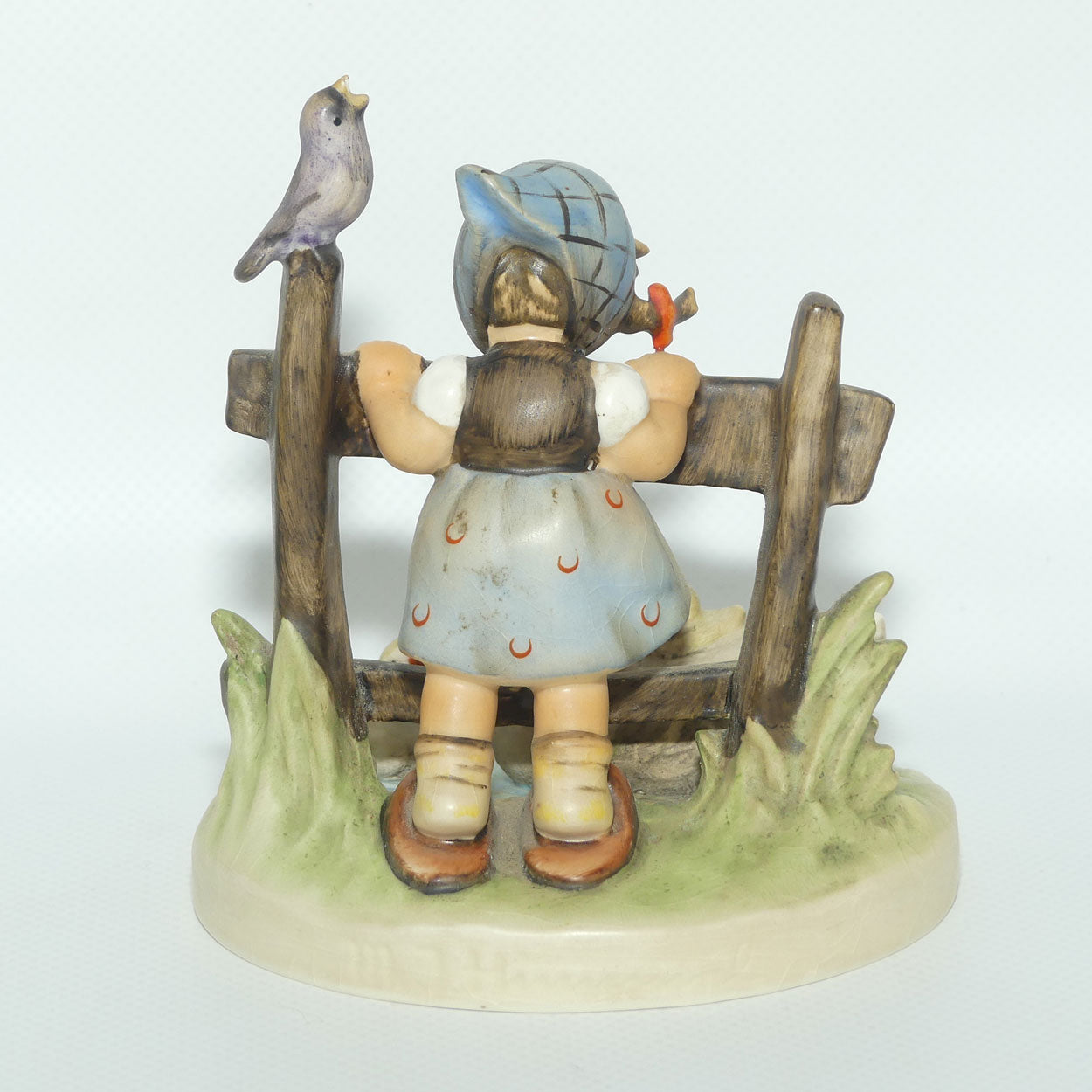 HUM344 MI Hummel figure Feathered Friends | TMK5
