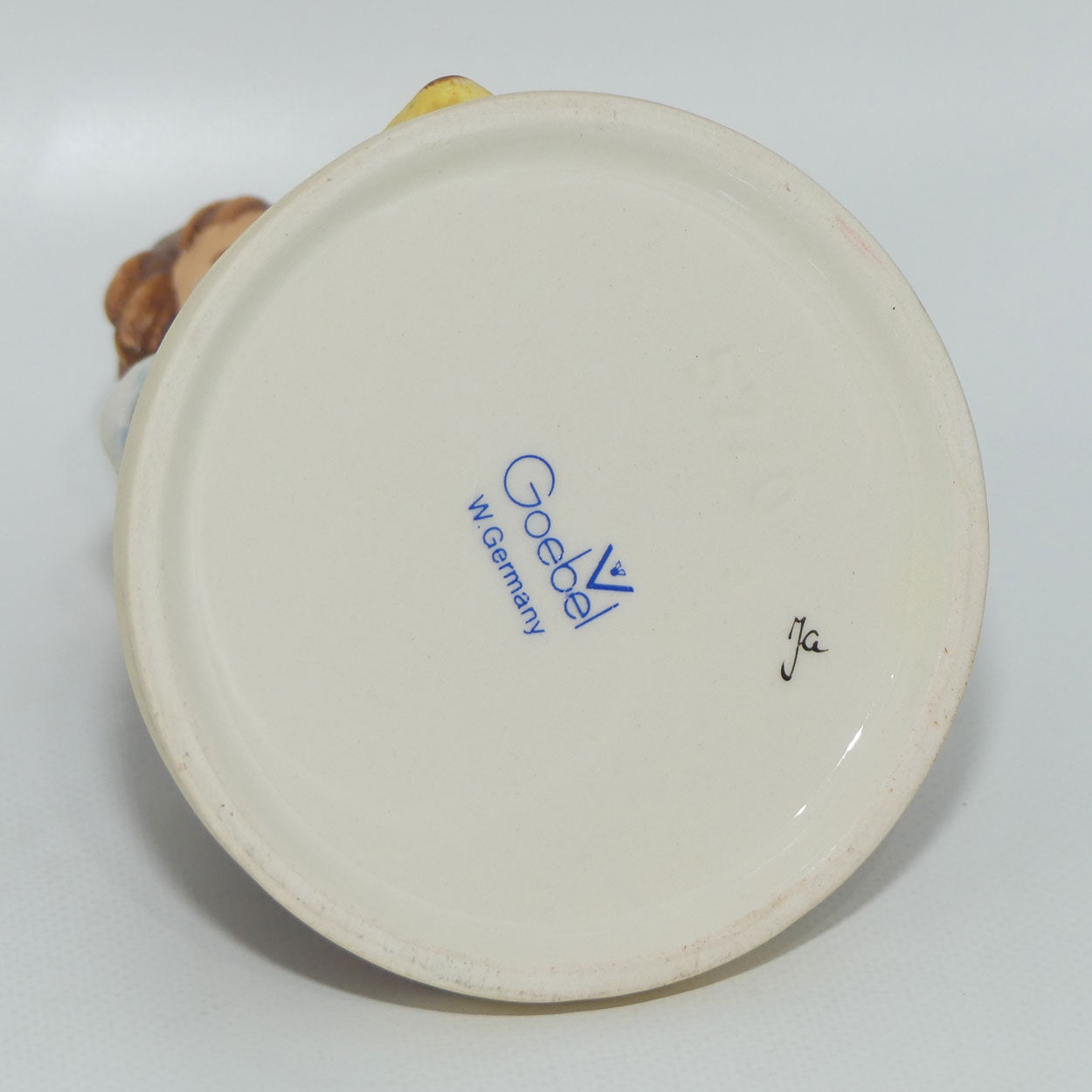 HUM0057/0 MI Hummel figure Chick Girl | TMK5 | #2