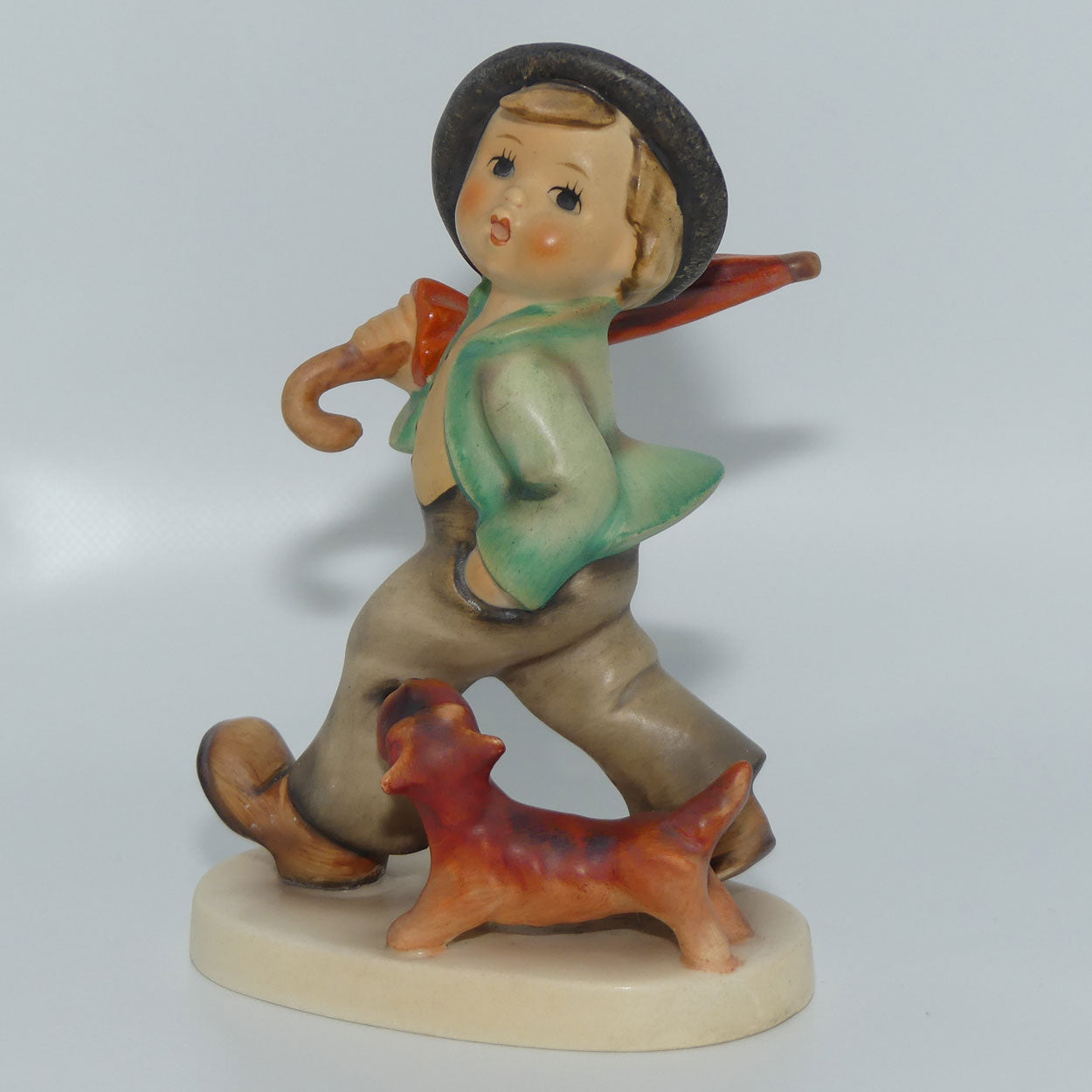 HUM5 MI Hummel figure Strolling Along | TMK6
