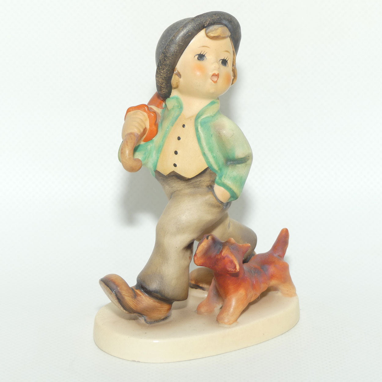 HUM0005 MI Hummel figure Strolling Along | TMK6