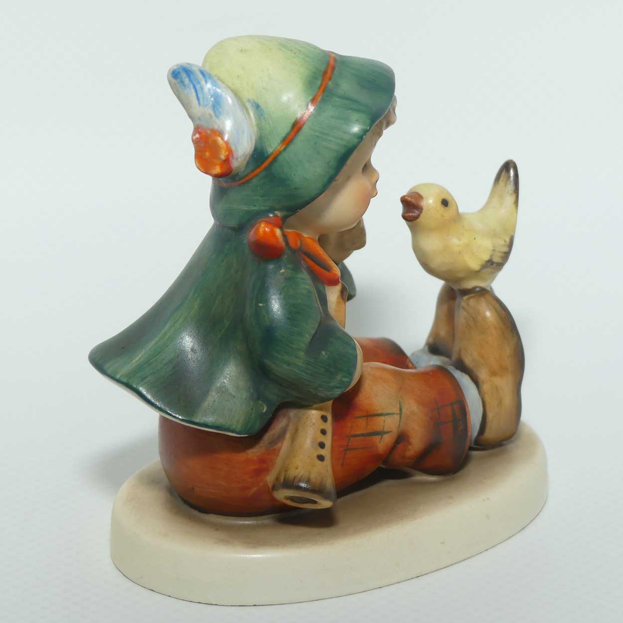 HUM0063 MI Hummel figure Singing Lesson | TMK2 c.1940-1959