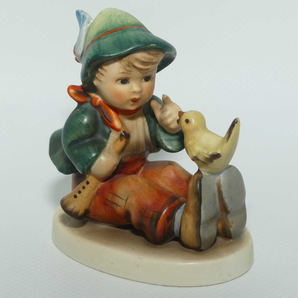 HUM0063 MI Hummel figure Singing Lesson | TMK2 c.1940-1959