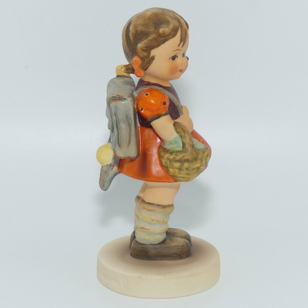 HUM0081/2/0 MI Hummel figure School Girl | TMK6