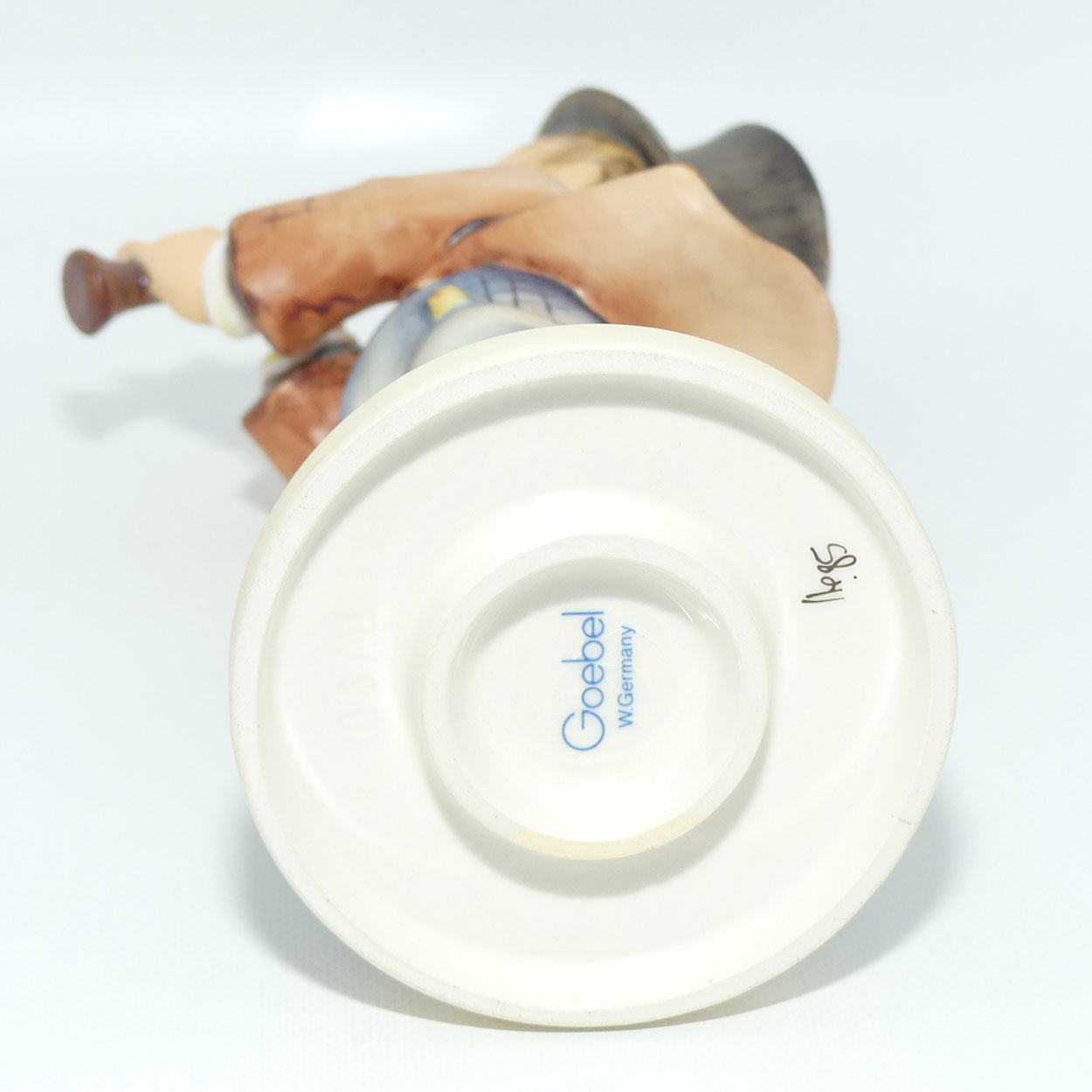 HUM0085/II MI Hummel figure Serenade | TMK6