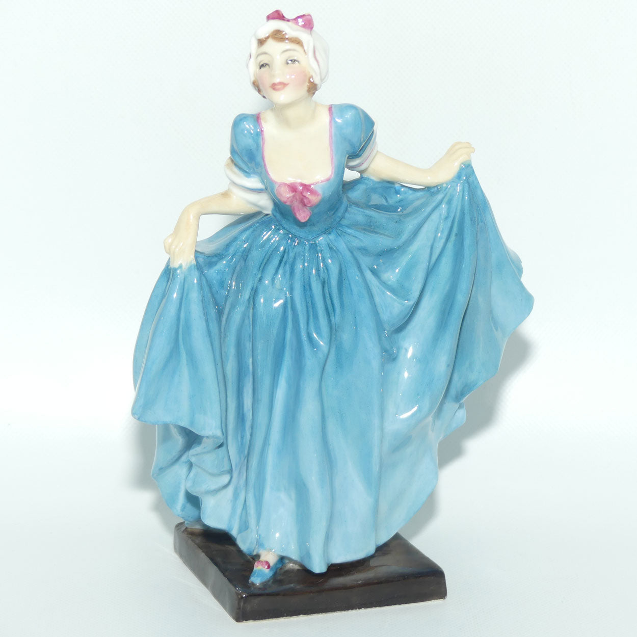 HN1773 Royal Doulton figure Delight | Turquoise