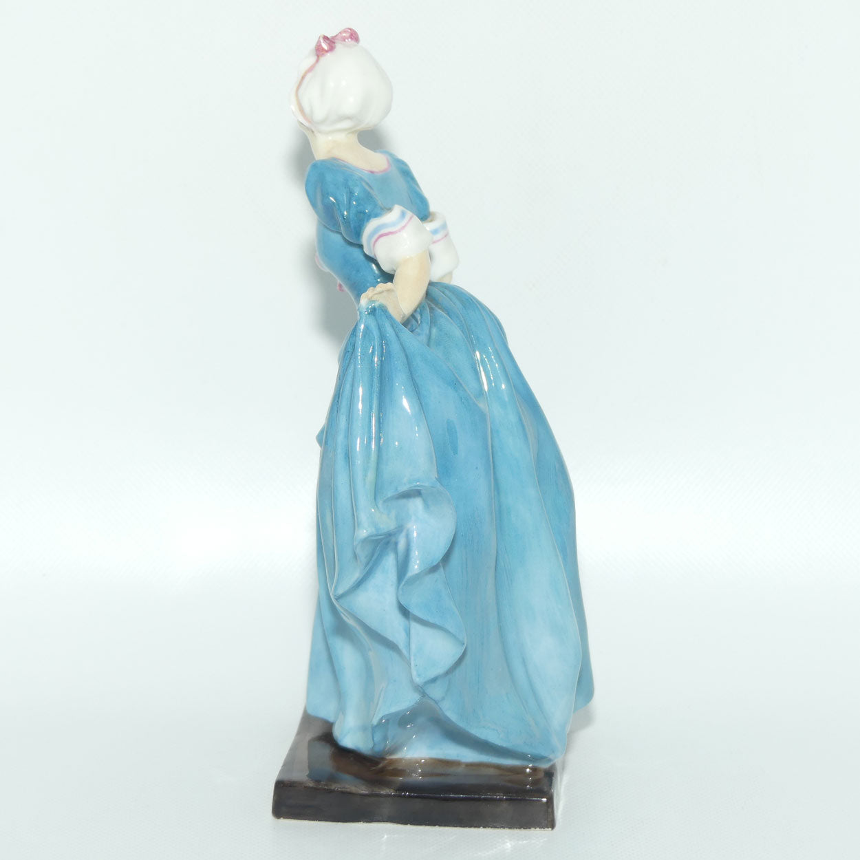 HN1773 Royal Doulton figure Delight | Turquoise