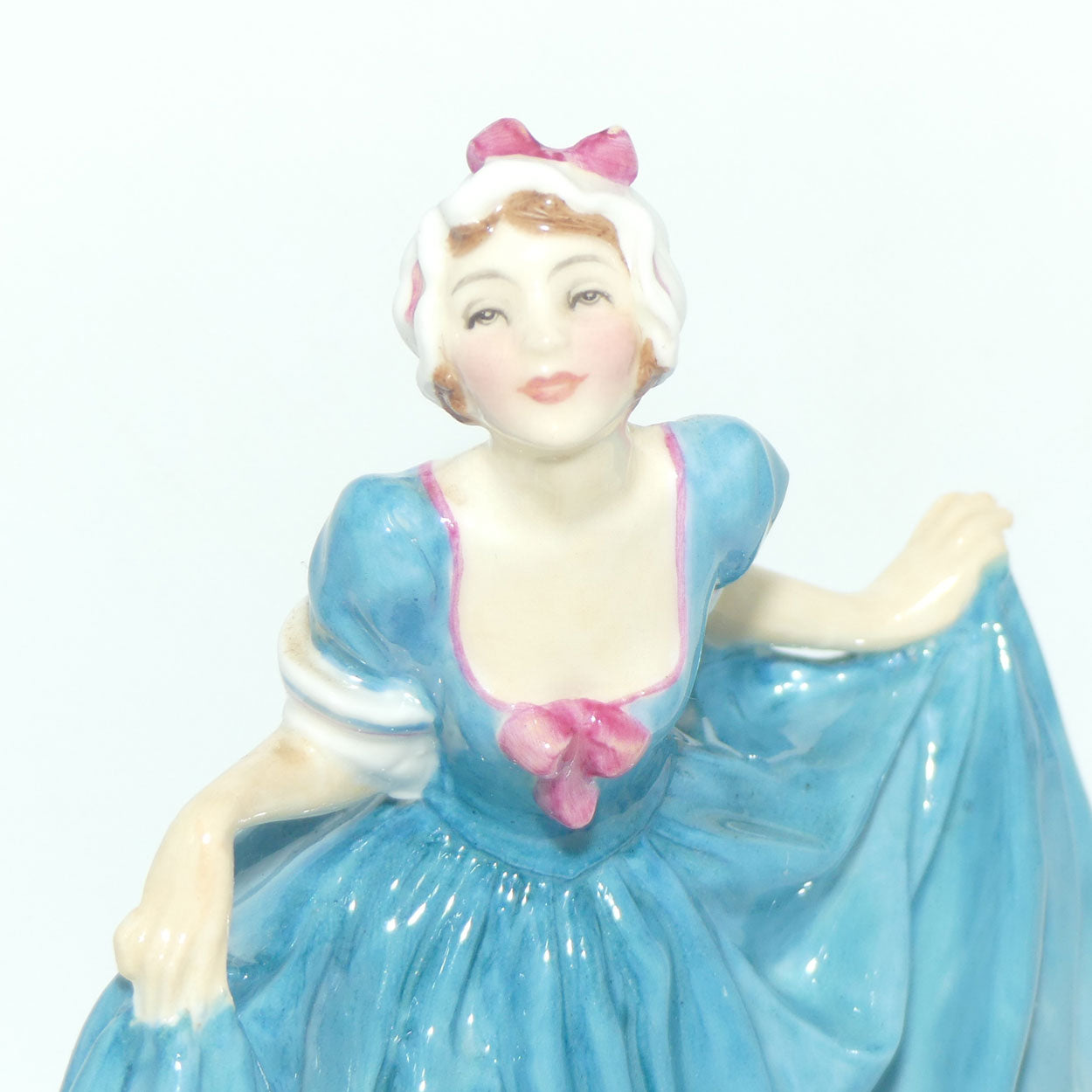 HN1773 Royal Doulton figure Delight | Turquoise