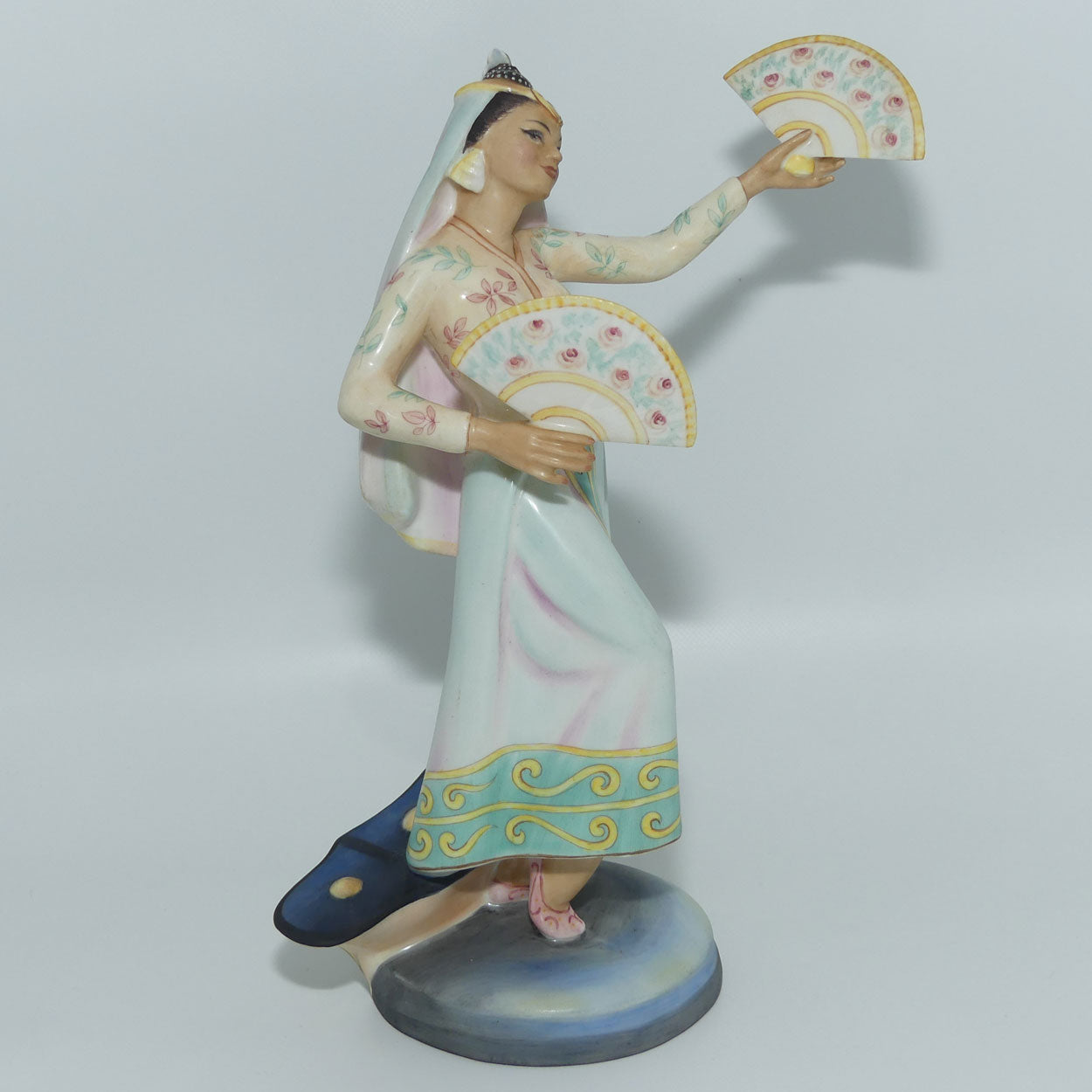 HN2439 Royal Doulton figure Philippene Dancer | LE693/750 | Box, Base + Cert