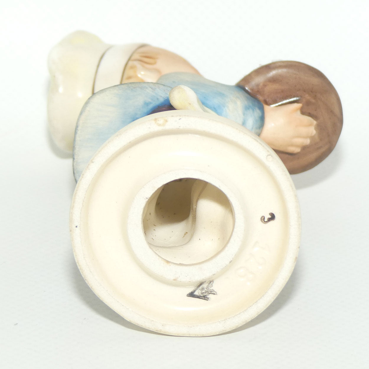 HUM0128 MI Hummel figure Baker | TMK2