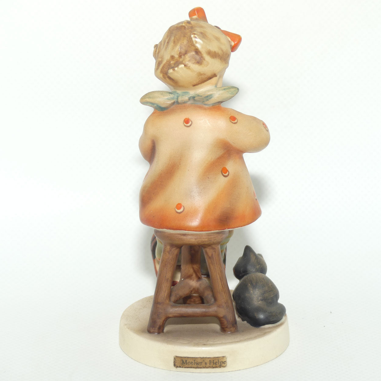HUM0133 MI Hummel Mother's Helper | TMK3
