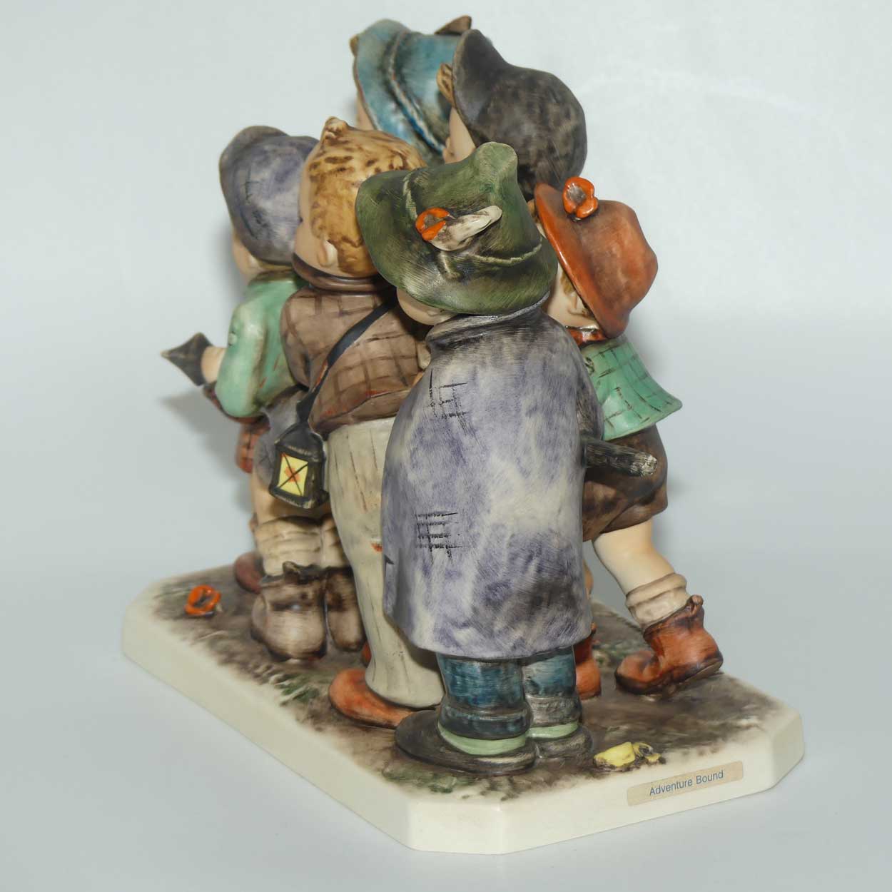 HUM0347 MI Hummel figure Adventure Bound | Seven Swabians