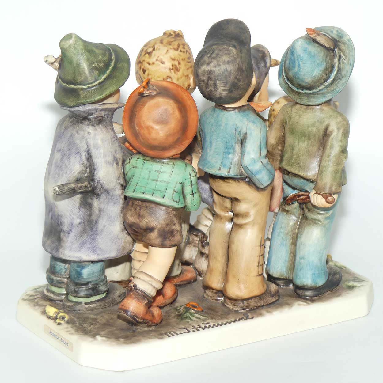 HUM0347 MI Hummel figure Adventure Bound | Seven Swabians