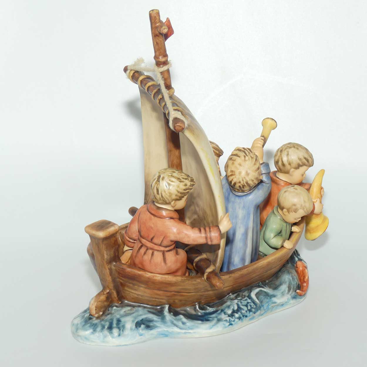 HUM0530 MI Hummel figure Land In Sight | Ltd Ed #10217 | boxed