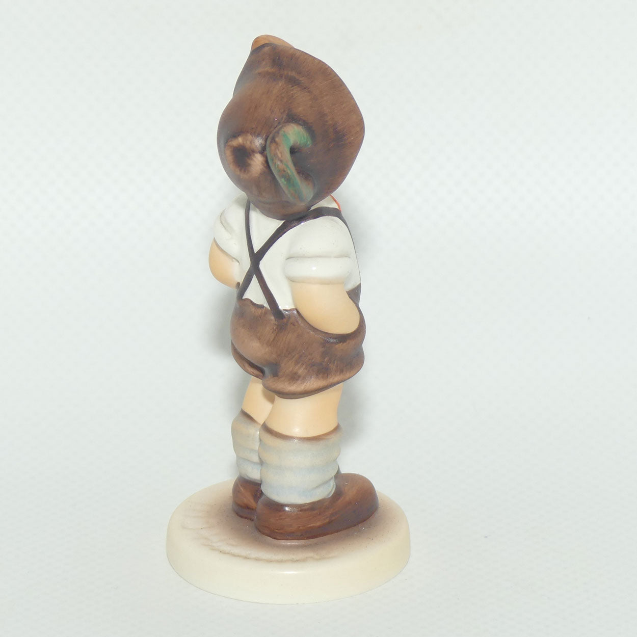 HUM0630 MI Hummel figure For Keeps