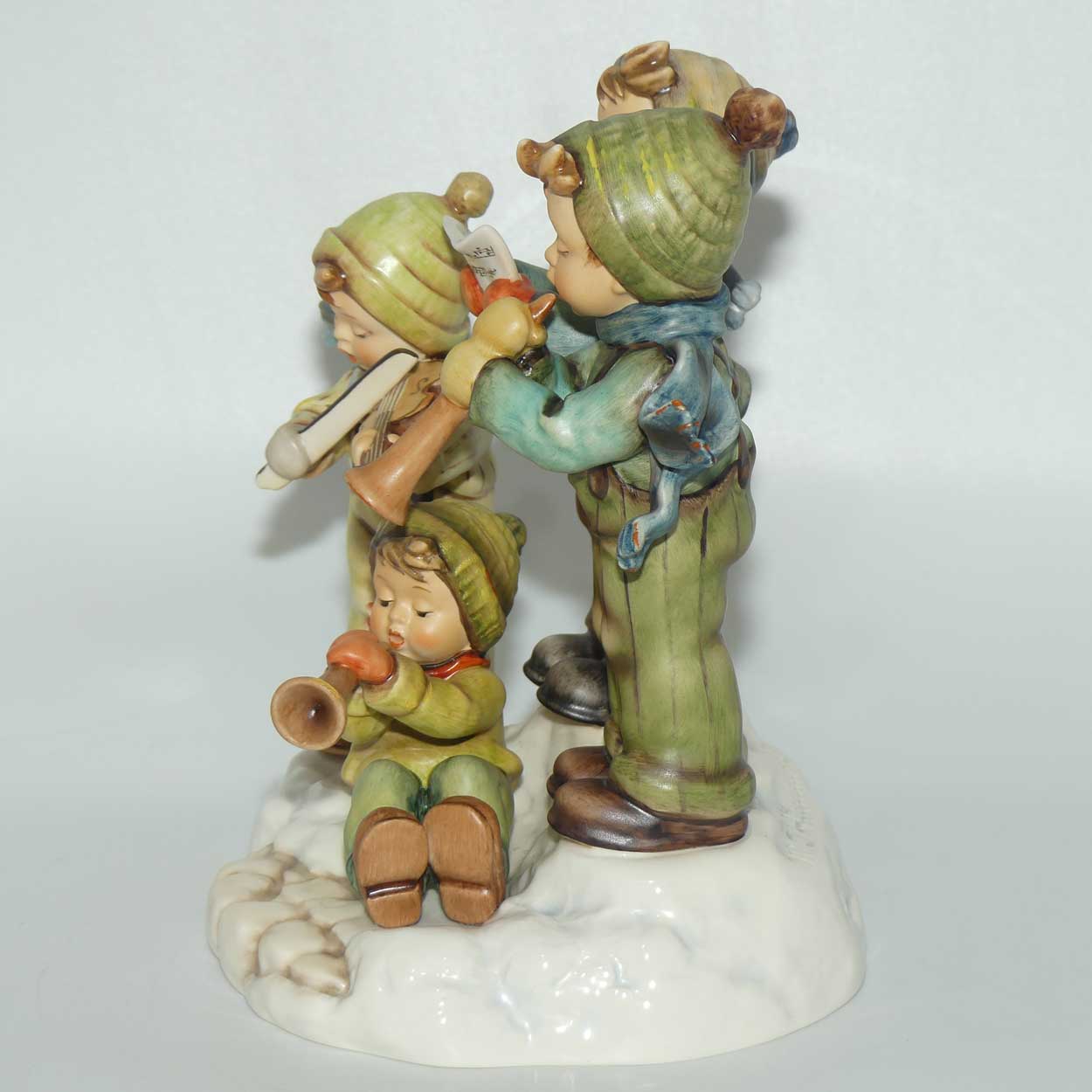 HUM0668 MI Hummel figure Strike Up The Band | boxed