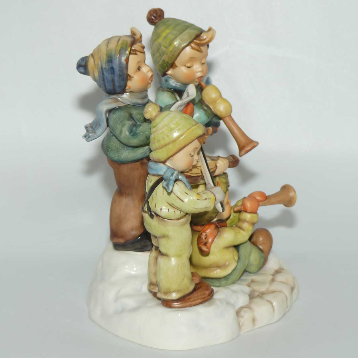 HUM0668 MI Hummel figure Strike Up The Band | boxed