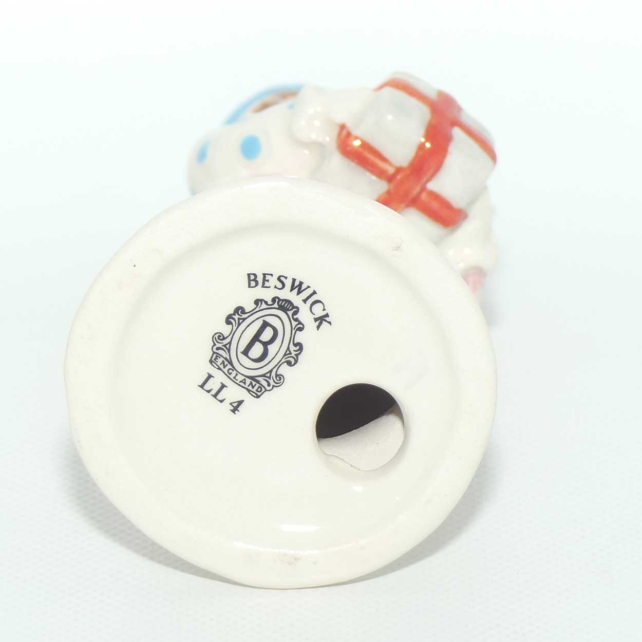 LL04 Beswick Little Lovables Just for You | #2