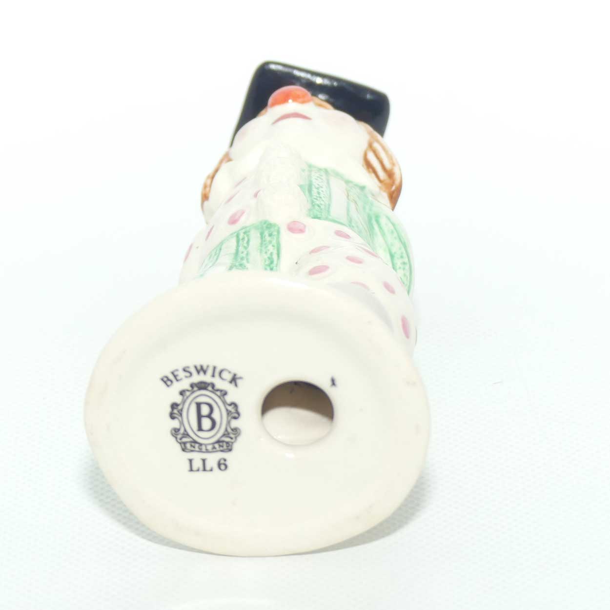 LL16 Beswick Little Lovables I Love You (Matt)