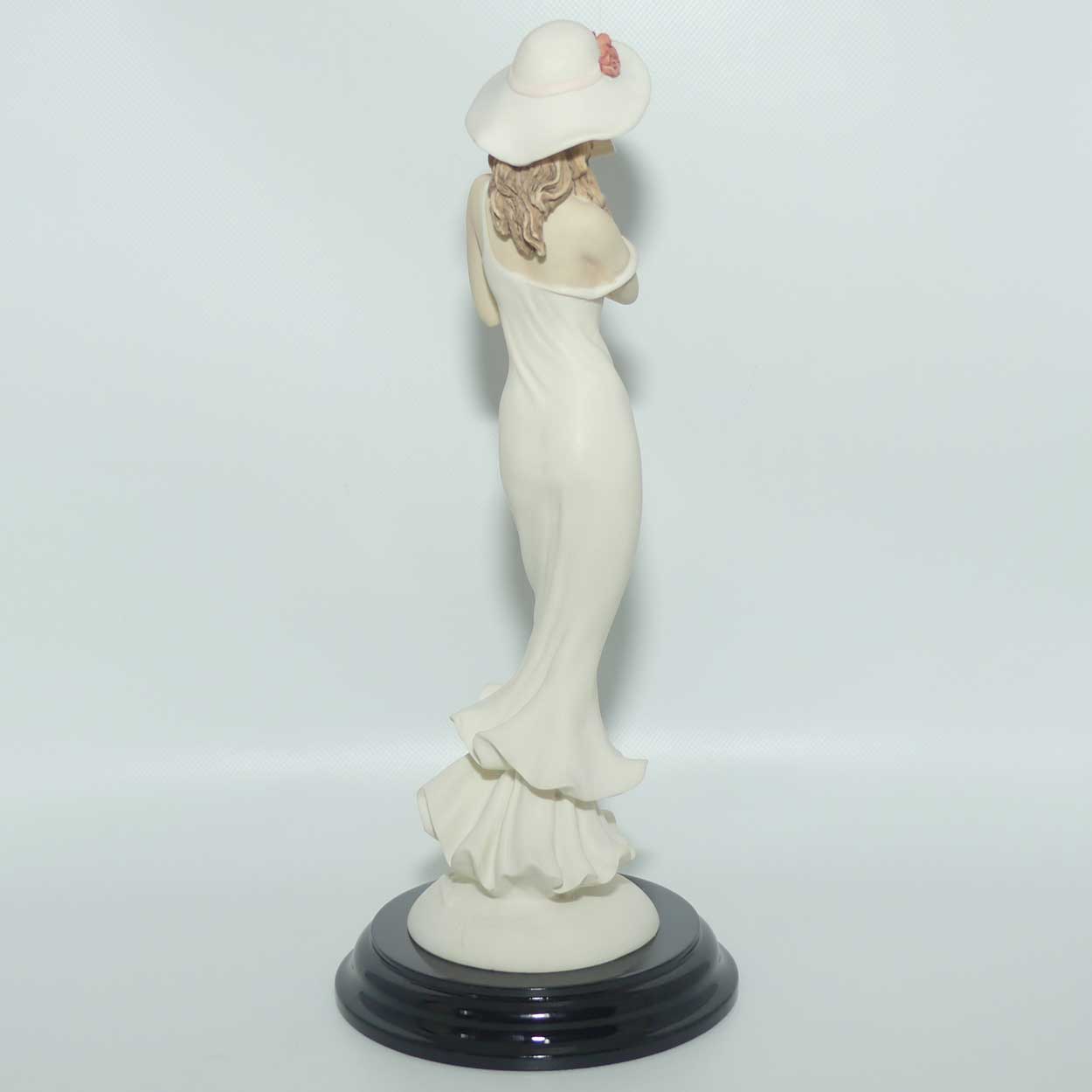 Leonardo Collection figure by Annie Rowe | LP5676 Charlotte | boxed