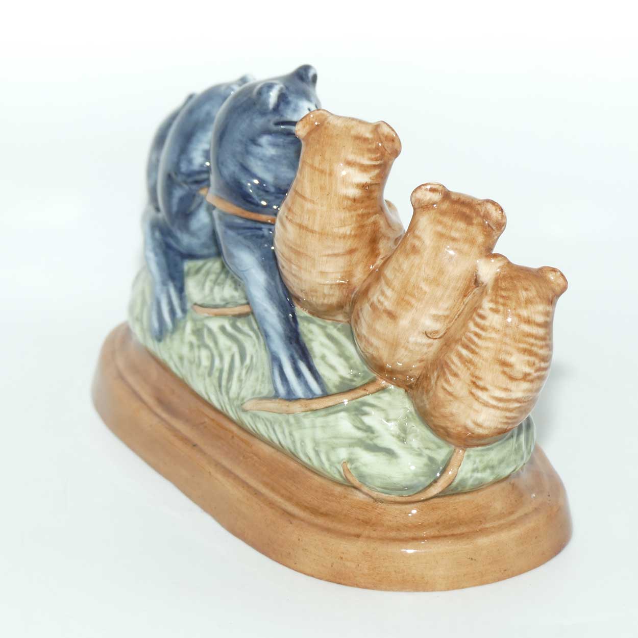 LW1 Royal Doulton Archives Lambethwares Tug of War | LE 41/150
