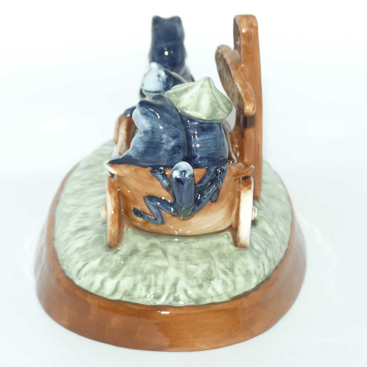 LW2 Royal Doulton Archives Lambethwares Going to the Derby | LE 29/150