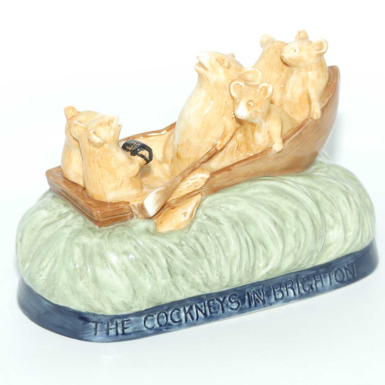 LW3 Royal Doulton Archives Lambethwares Cockneys in Brighton | LE 76/150