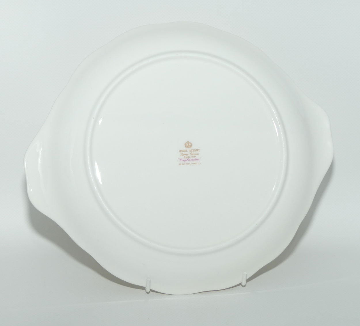 Royal Albert Bone China Lady Hamilton tab handle cake plate | #1 | © 1939 Royal Albert Ltd