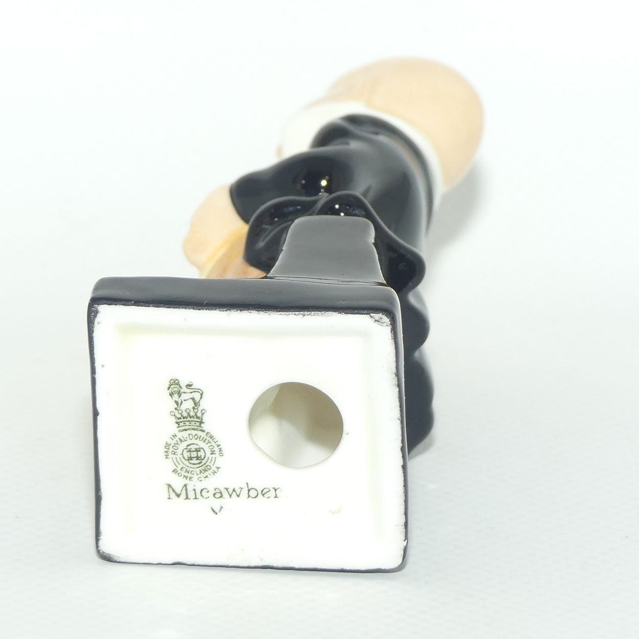 M42 Royal Doulton figure Mr Micawber