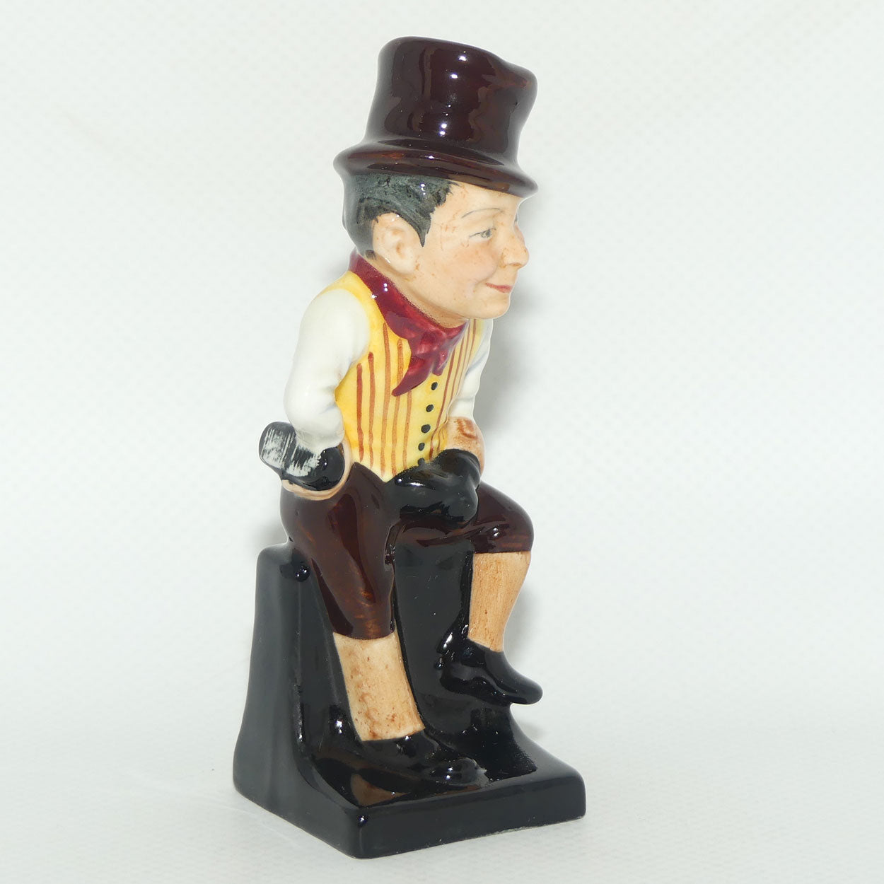 M48 Royal Doulton figure Sam Weller