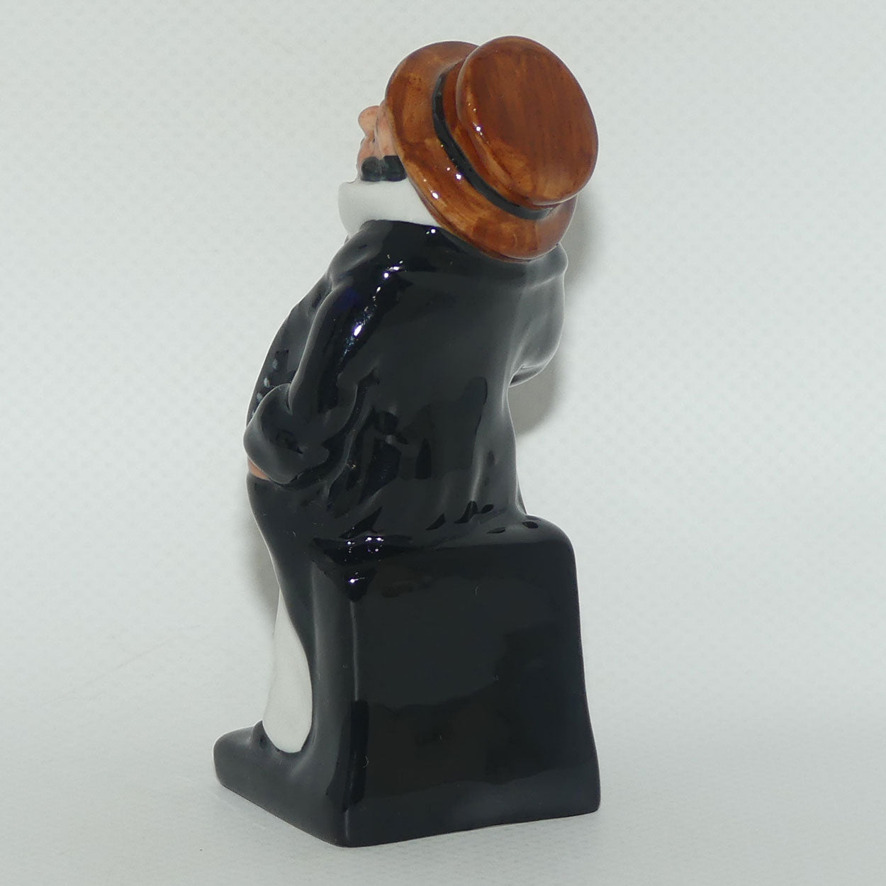 M77 Royal Doulton figure Captain Cuttle #1