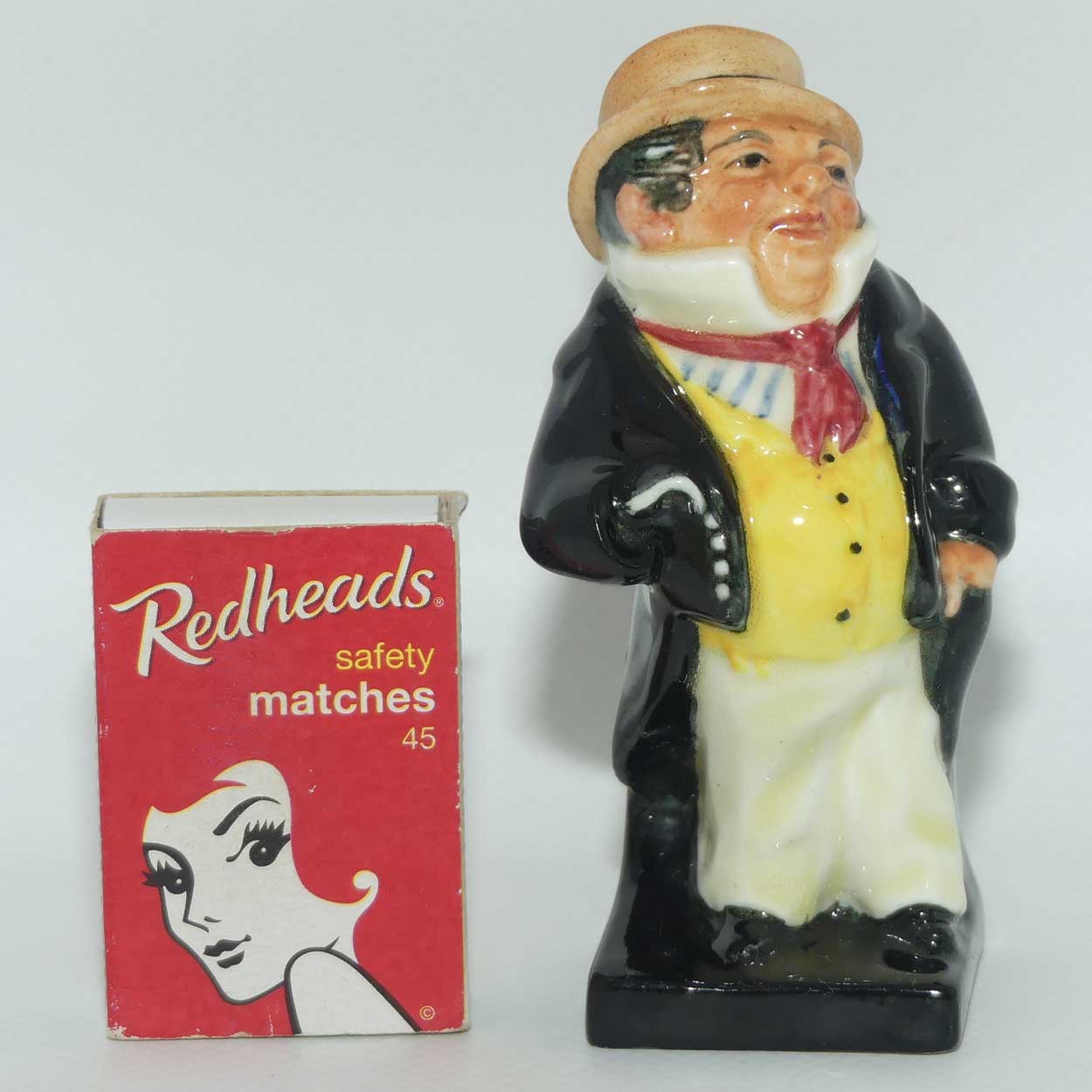 M77 Royal Doulton figure Captain Cuttle | #2 | marked DOULTON ENGLAND