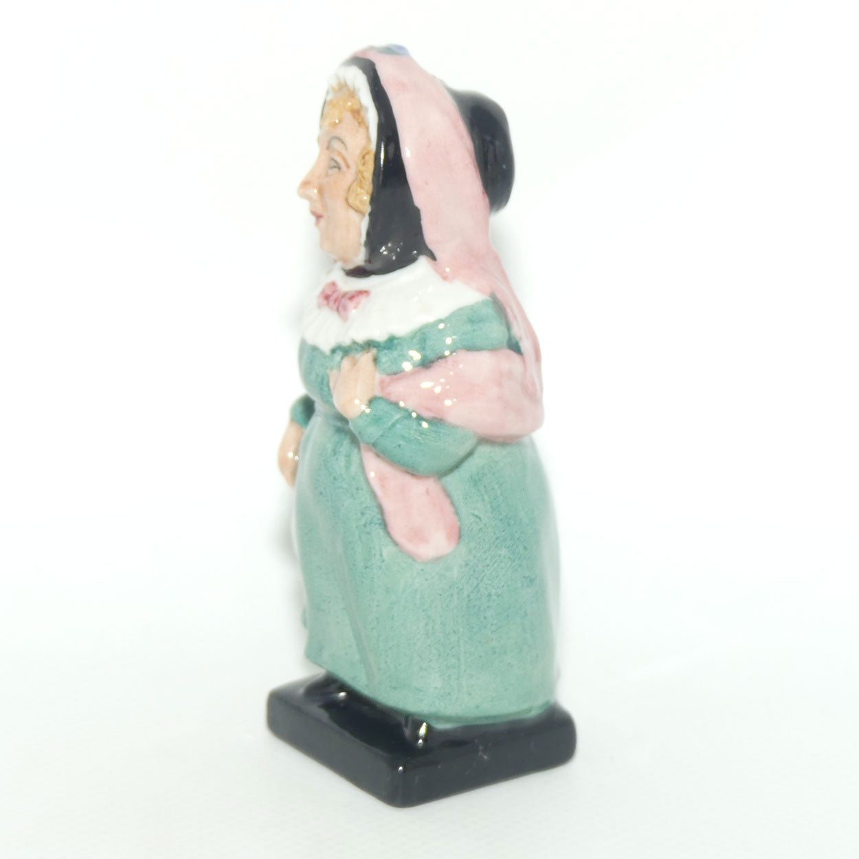 M86 Royal Doulton figure Mrs Bardell | #2