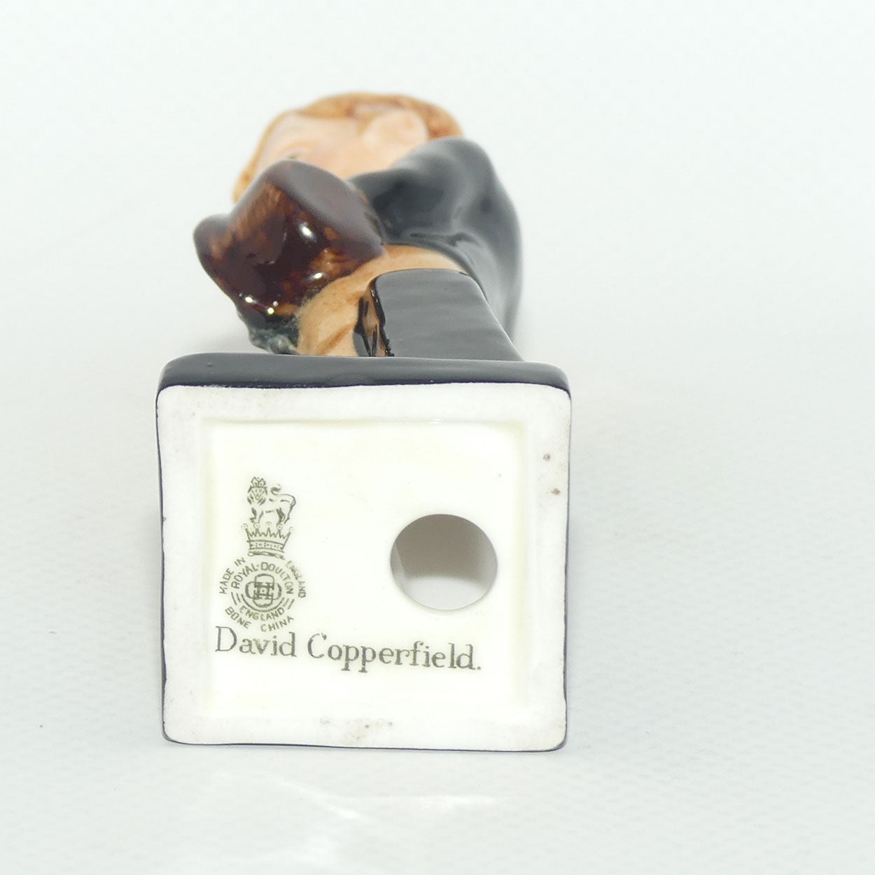 M88 Royal Doulton figure David Copperfield