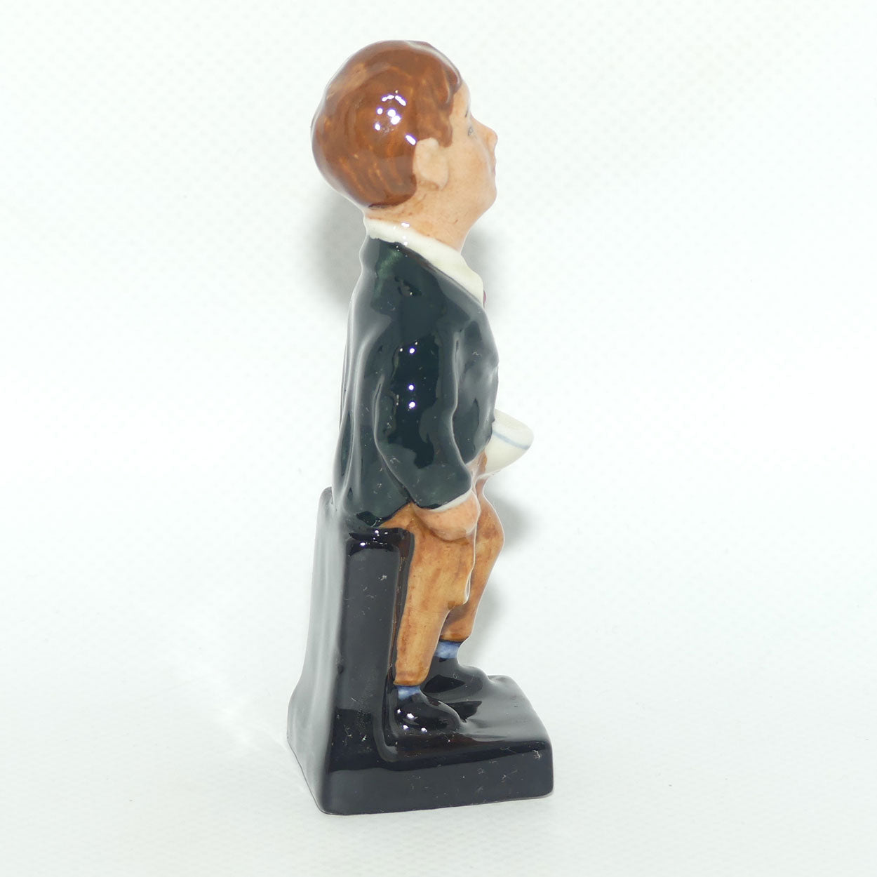 M89 Royal Doulton figure Oliver Twist #2