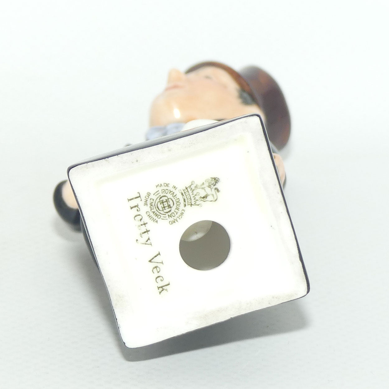 M91 Royal Doulton figure Trotty Veck