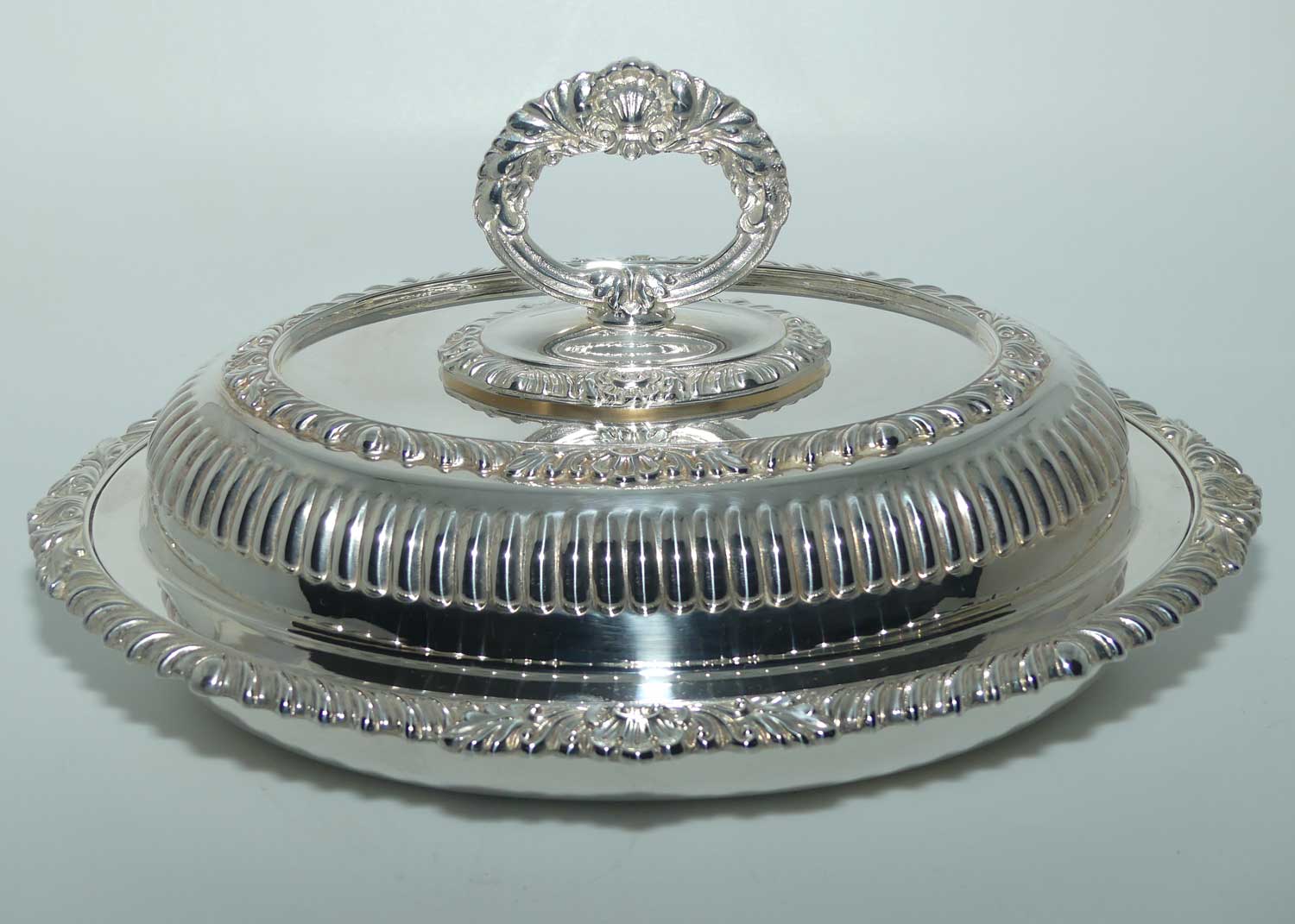 Walker and Hall Olde Sheffield Plate tureen | #2