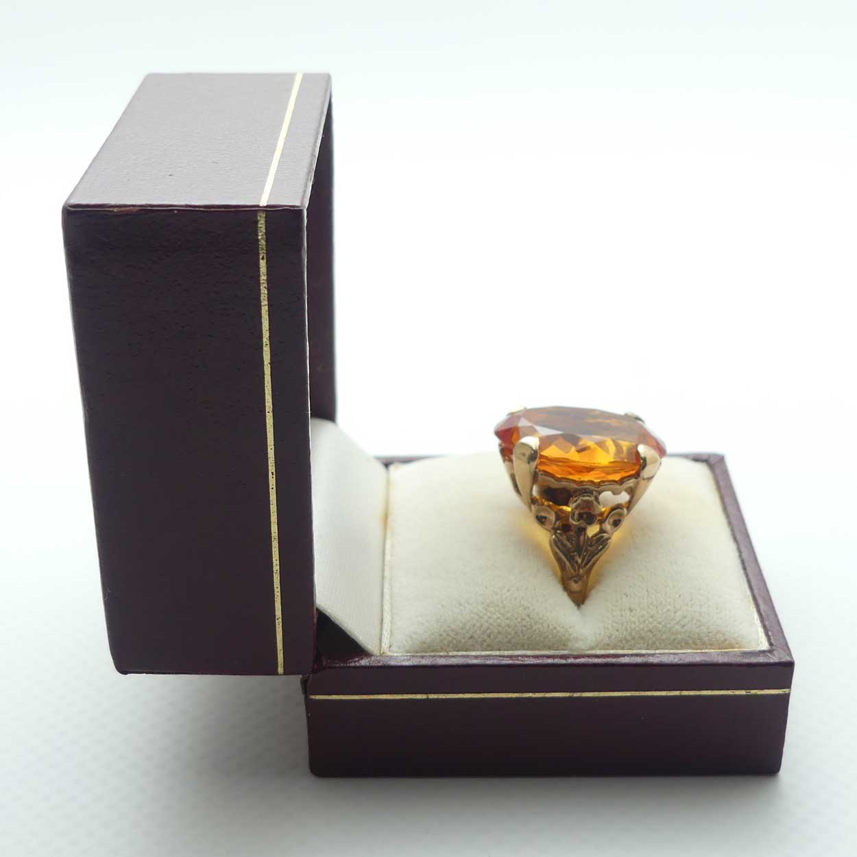 9ct Yellow Gold Orange Sapphire Dress ring