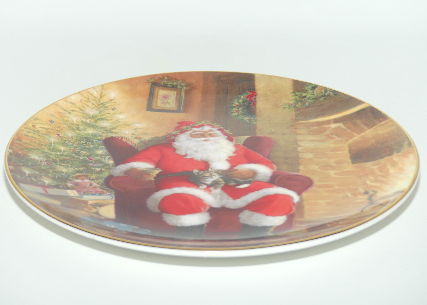 Royal Doulton plate PN193 | Christmas | A Well Earned Break | boxed