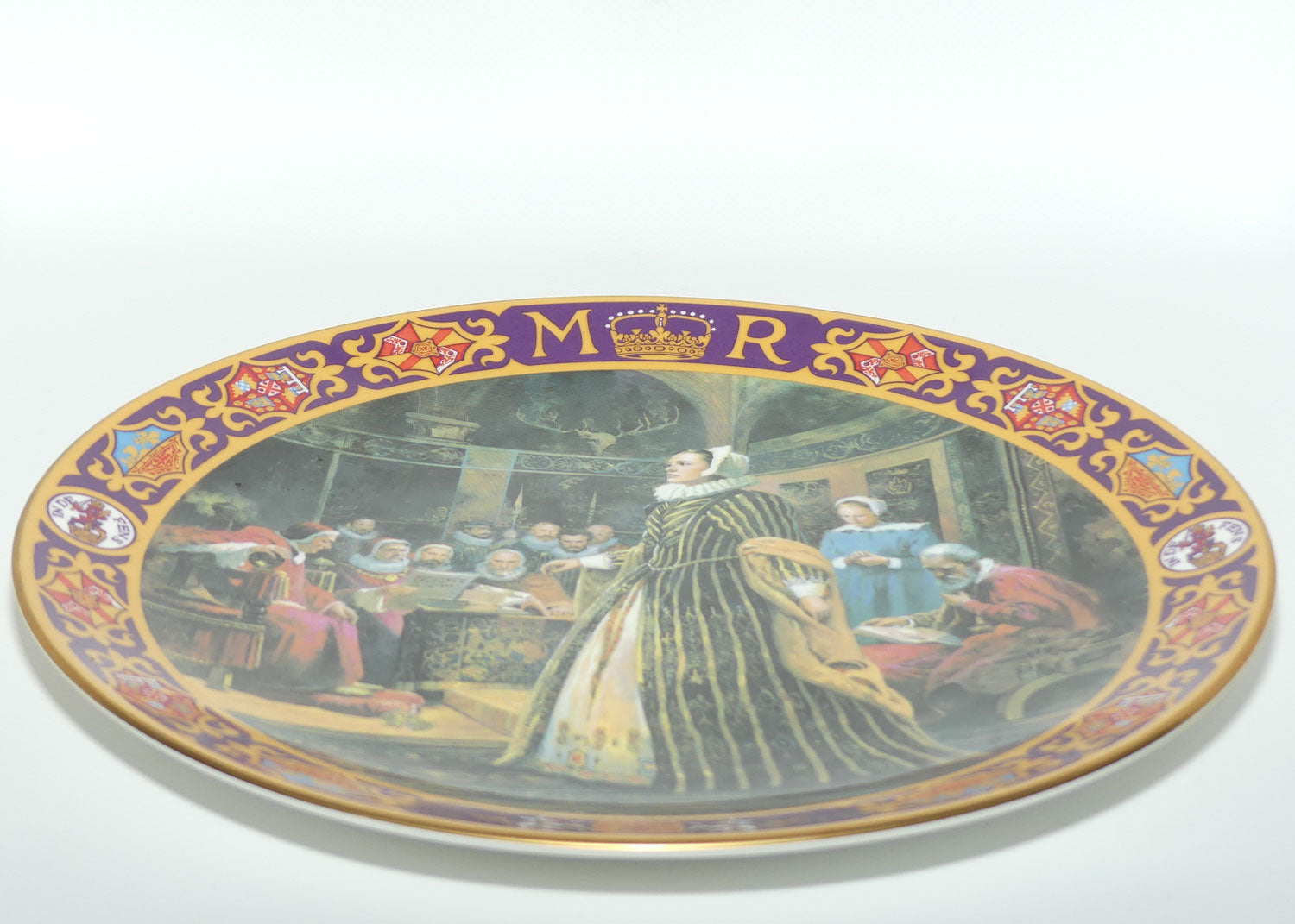 Royal Doulton Kings and Queens of the Realm PN54 plate | Mary, Queen of Scots at Fotheringhay Castle | LE337